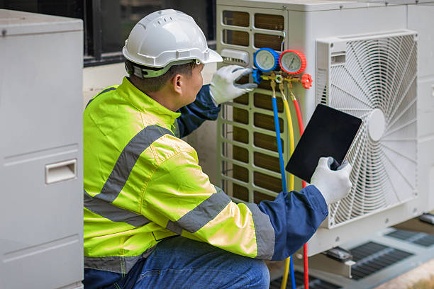 Professional Hvac Installation technician working in Franklin Springs, NY